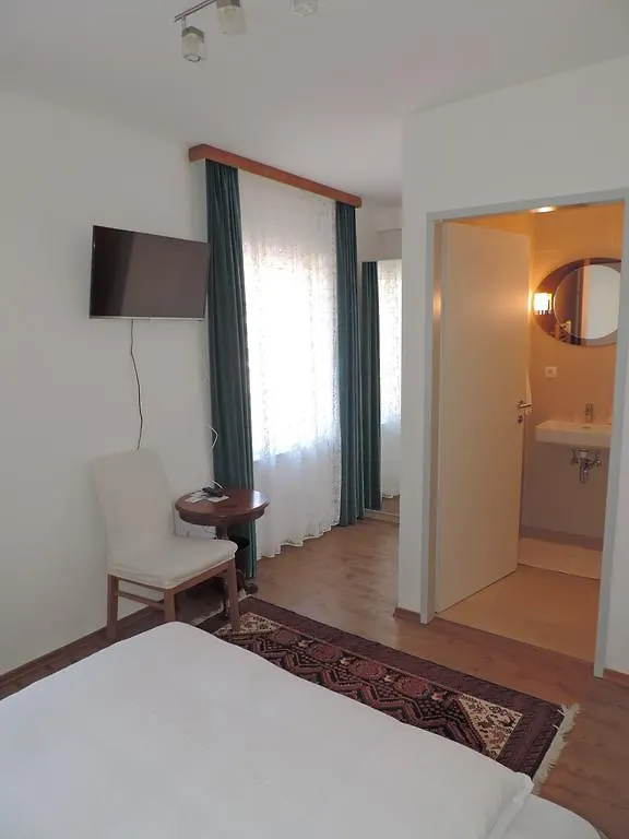 Pension Am Eschenbach Salzburg Guest house
