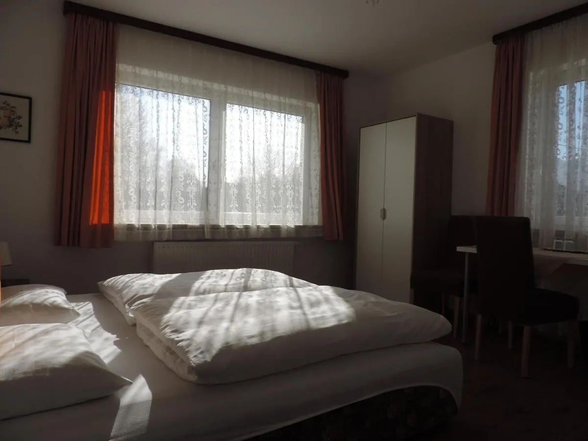 Pension Am Eschenbach Salzburg Austria